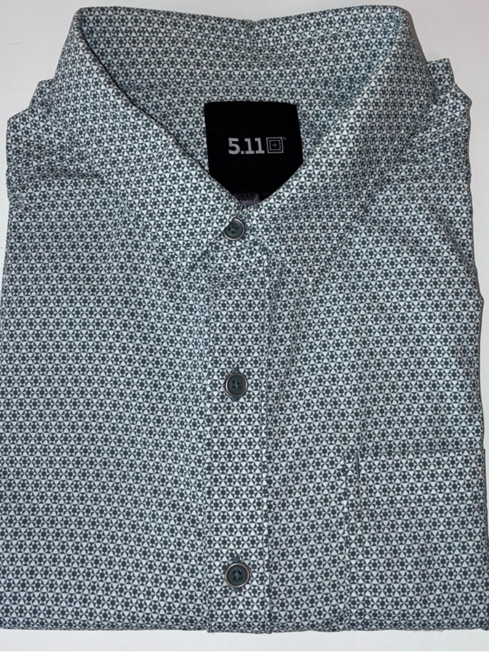 5.11 Tactical Light Gray Short Sleeve Button Up Shirt Geometric Print Sz M
